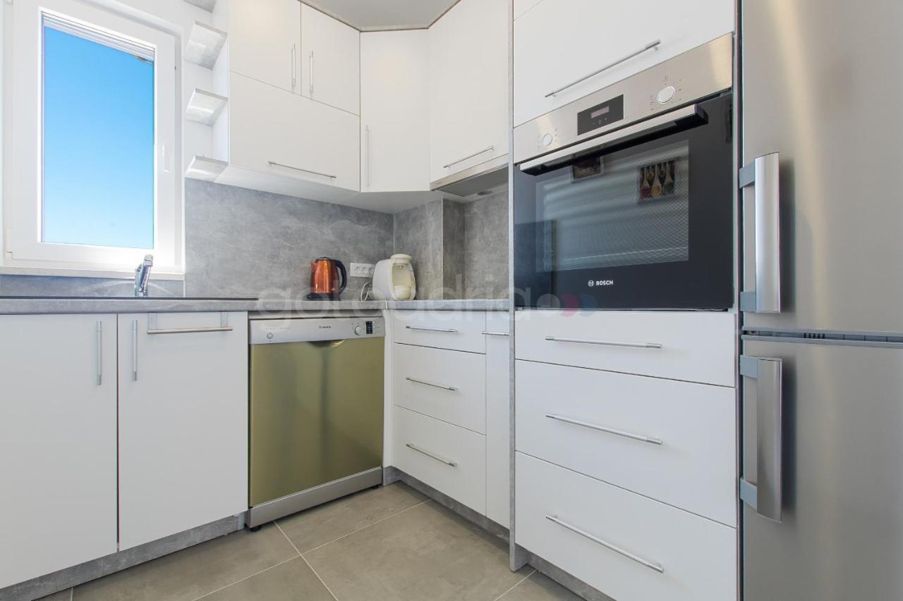 Sea View Apartment Leana ماكارسكا المظهر الخارجي الصورة